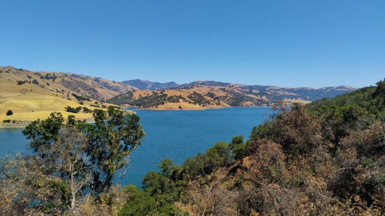 Calaveras Reservoir, California