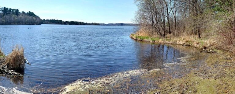 Lake Menomin, Wisconsin