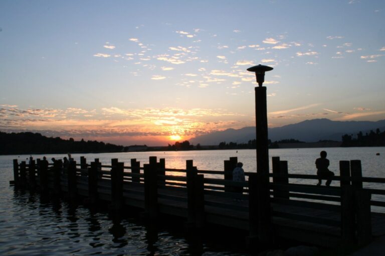 Puddingstone Lake, California