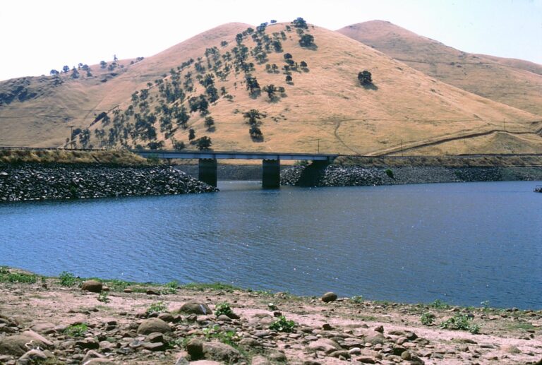 Success Reservoir, California