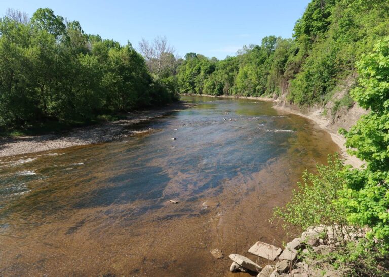 Grand River, Ohio